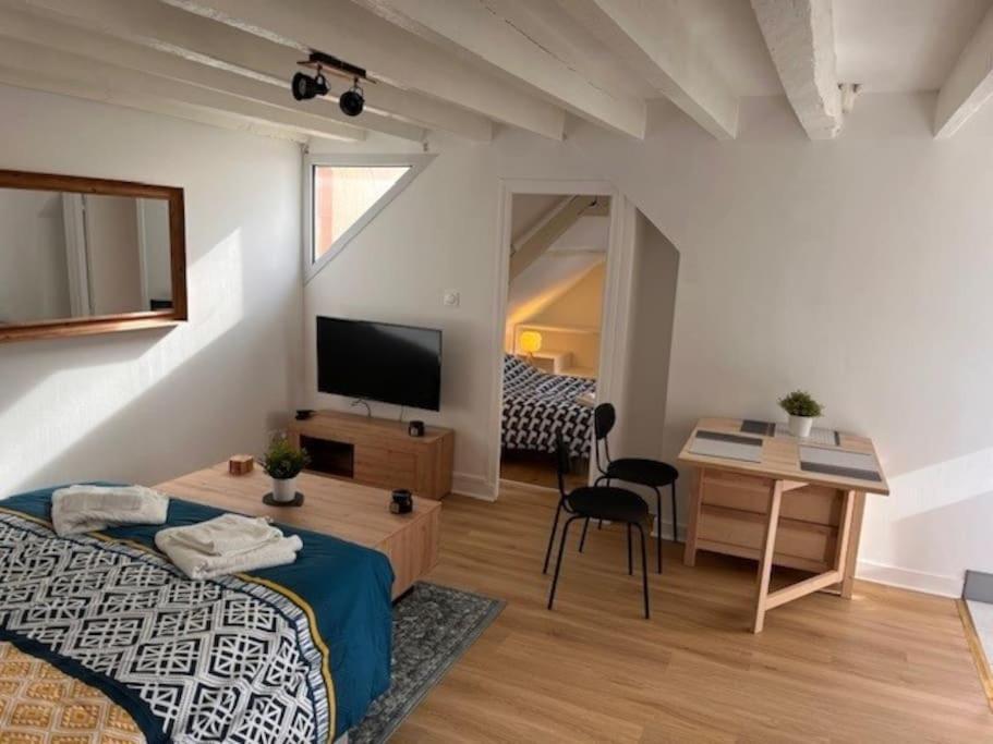Appartement Calme Entre Ville Et Circuit Le Mans Extérieur photo